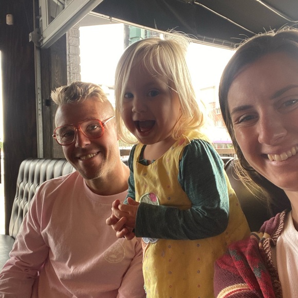 Meet your Posher, Janeva - Picture 1 of 1